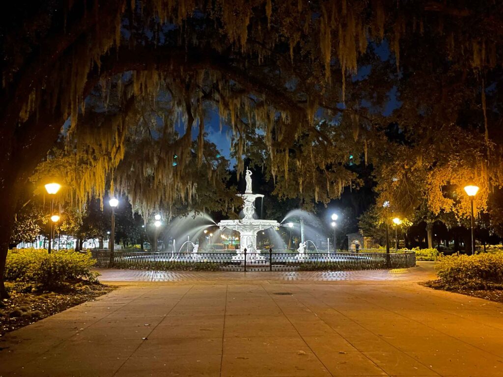 forsyth park in savannah ga