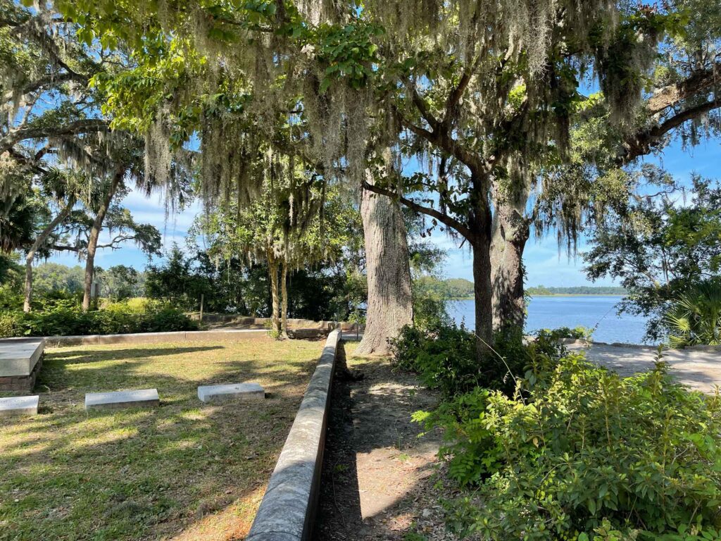 water view at bonaventure cemetery