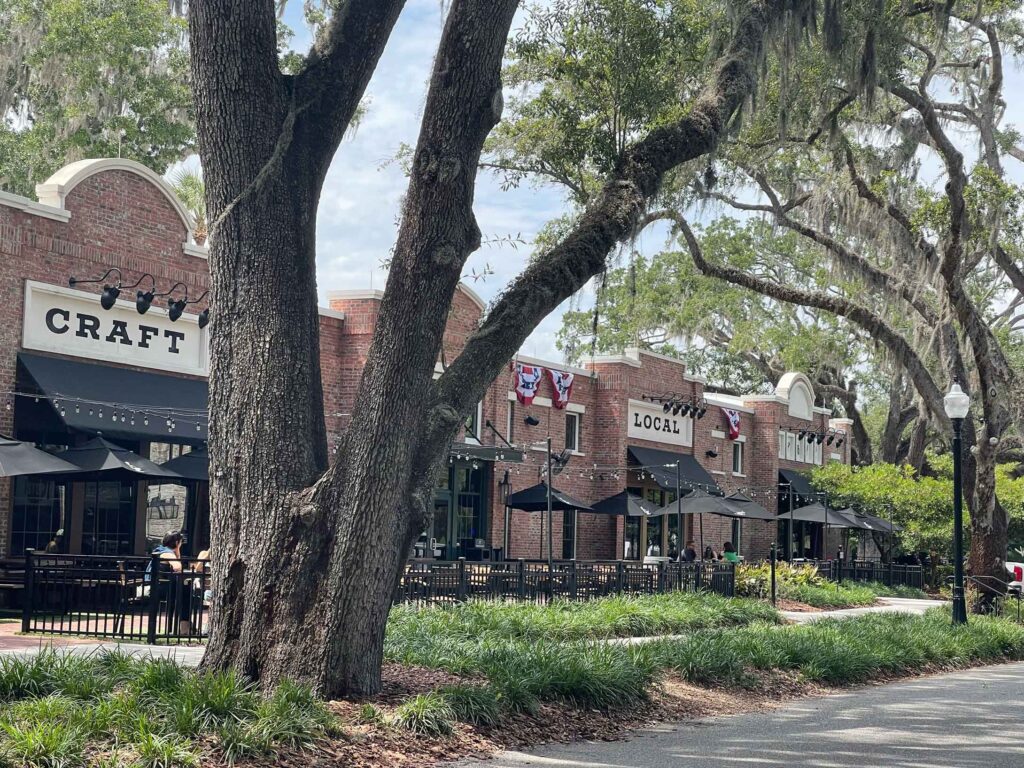 Plant Street Market in Winter Garden.  The outdoor view